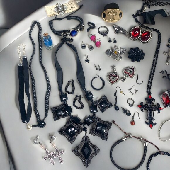 Gothic Jewelry Bundle Crosses Chokers Bracelets Earrings Skulls 50+ - Picture 7 of 15